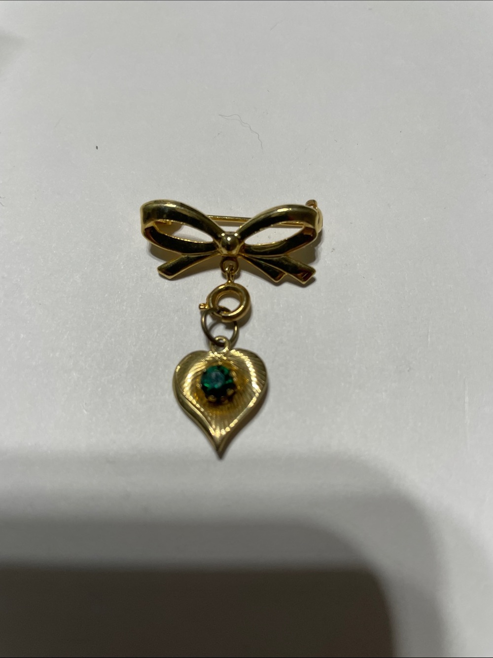 Vintage Gold Bow Heart Pendant with Green Rhinestone   Ms P